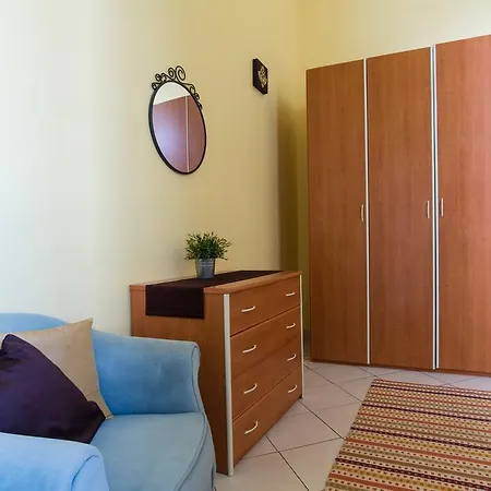 Hostel Downtown Oasis *