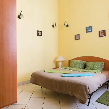 Хостел Downtown Oasis