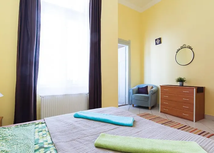 Hostel Downtown Oasis