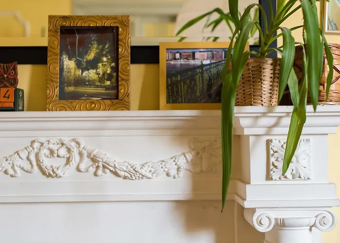 Downtown Oasis Hostel *