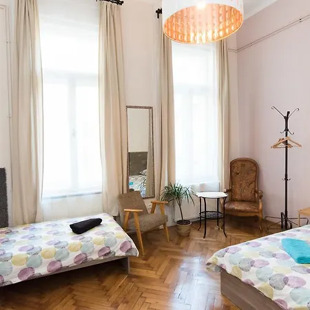Downtown Oasis Hostel Budapeszt