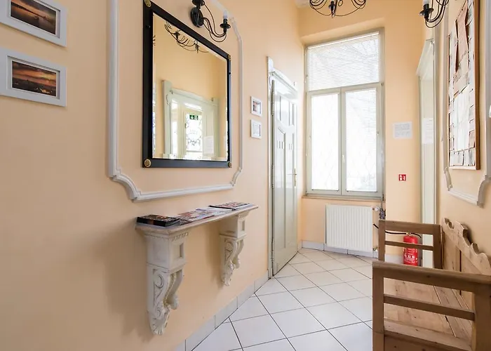 Downtown Oasis Hostel Boedapest