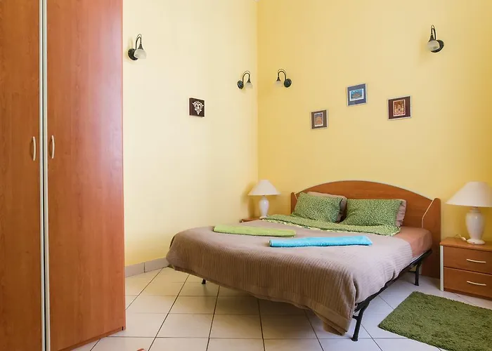 Hostel Downtown Oasis