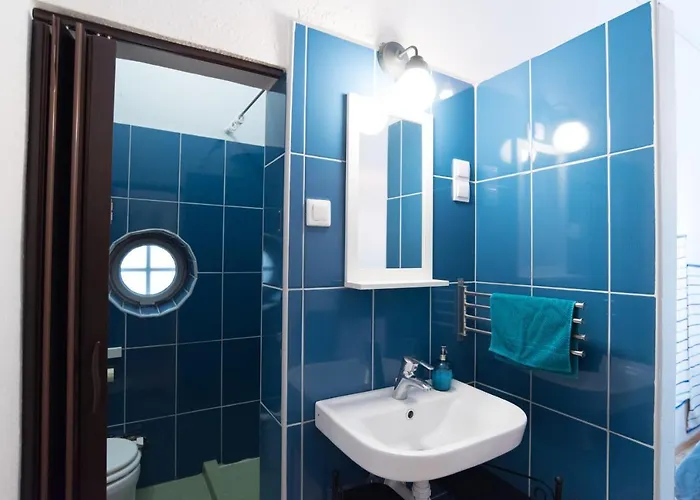 Hostel Downtown Oasis